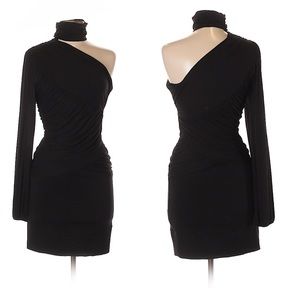 ❌❌SOLD❌❌❌Bebe One shoulder mock neck choker dress